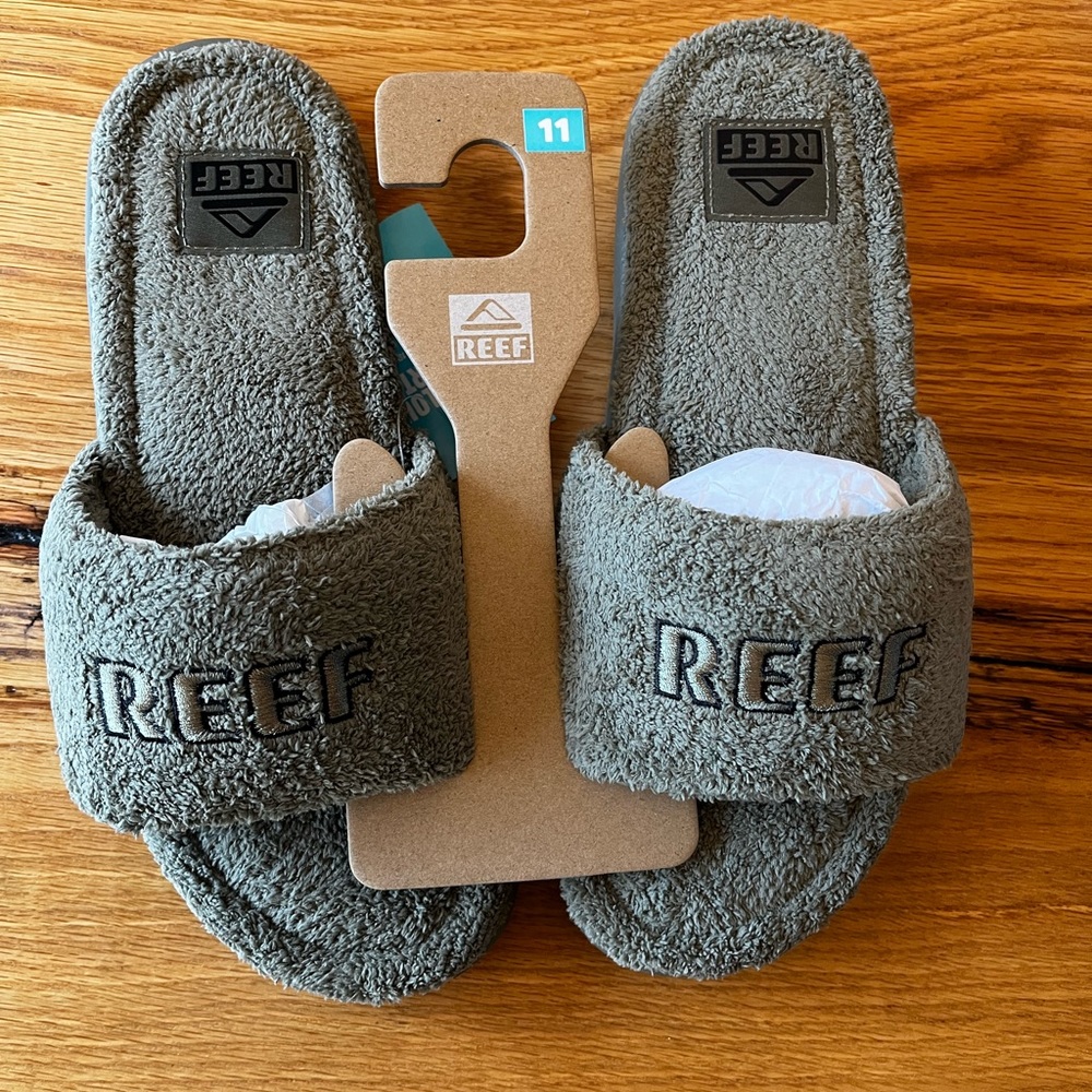 Reef Cozy Comfort Slides Olive Green NWT Size 11